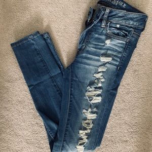 American Eagle distressed jeggings